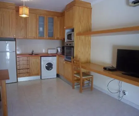 Jardins Da Falesia 公寓式酒店 *