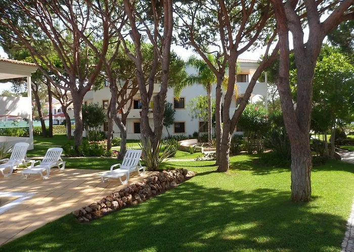 Jardins Da Falesia アパートホテル