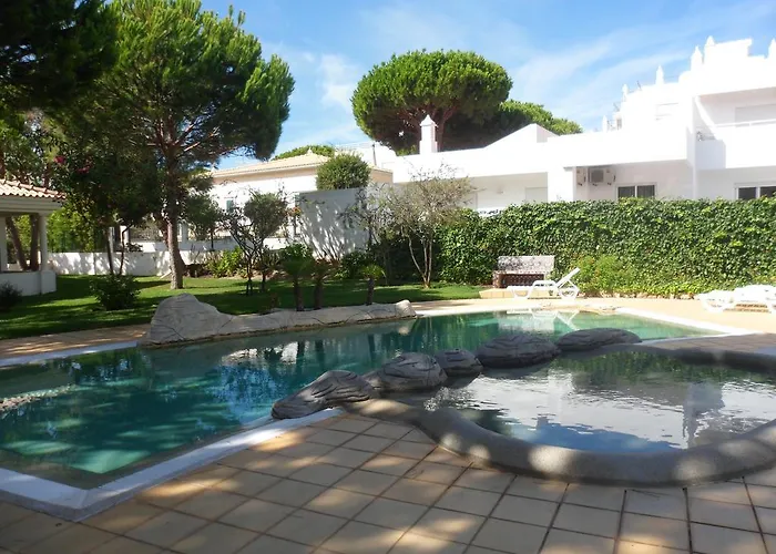 Jardins Da Falesia アパートホテル